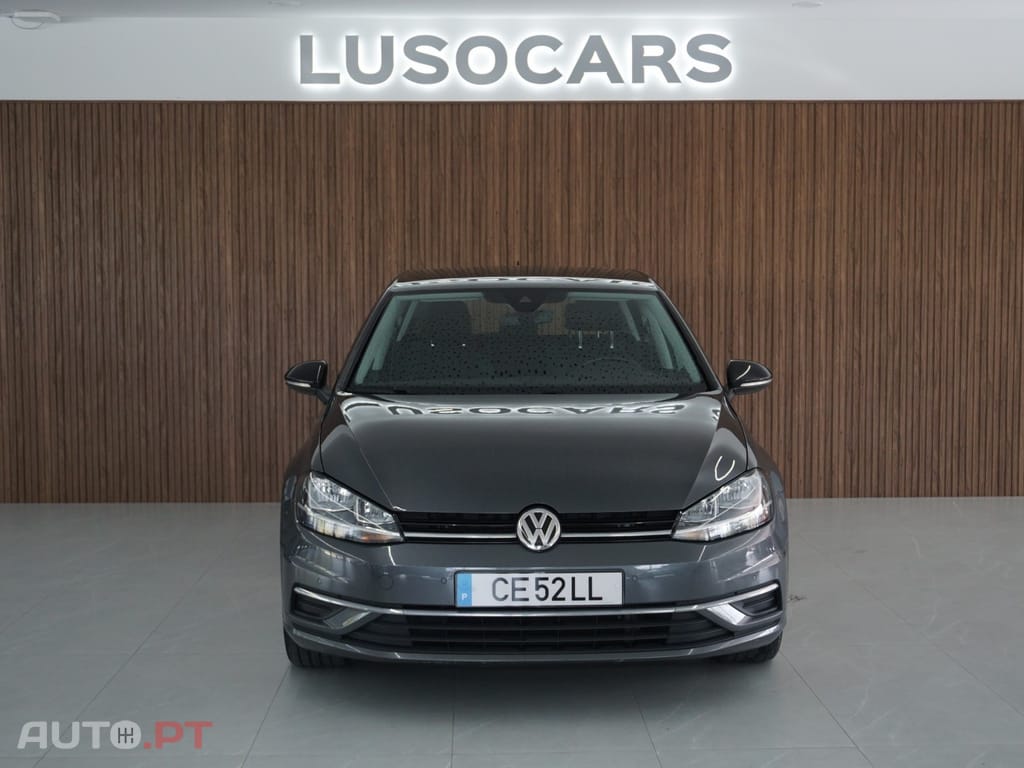 Volkswagen Golf 1.0 TSI OPF IQ.DRIVE