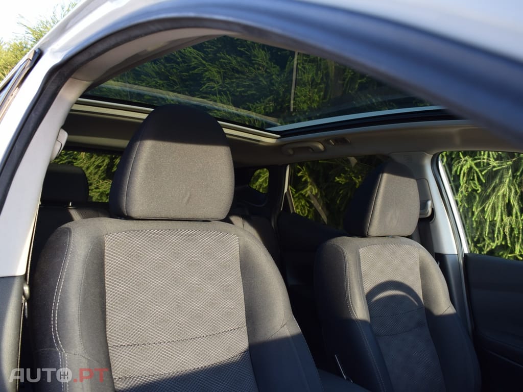 Nissan Qashqai 1.5 dCi N-Connecta J18+Led