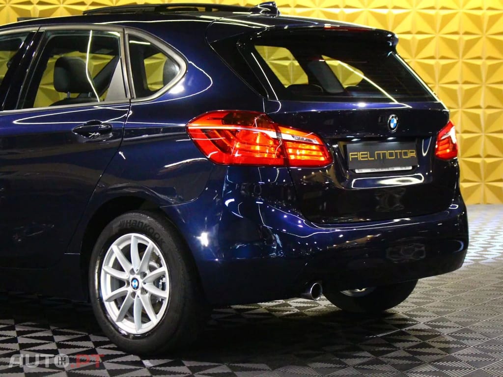 BMW 218 d Line Sport Auto