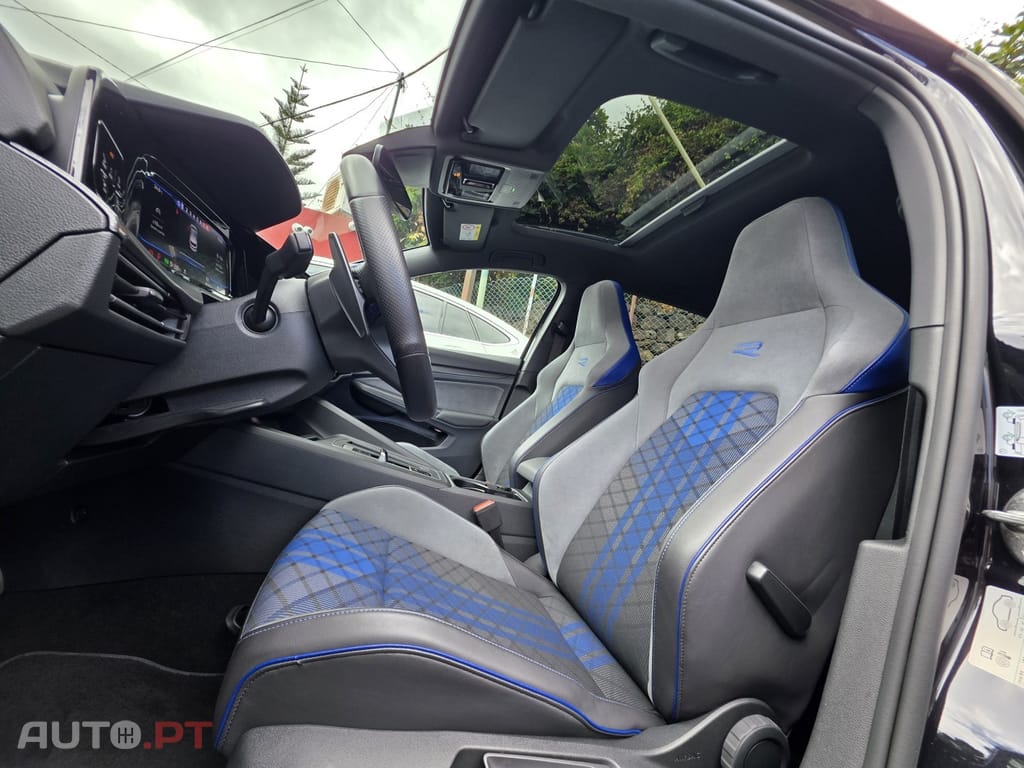 Volkswagen Golf 2.0 TSI R DSG