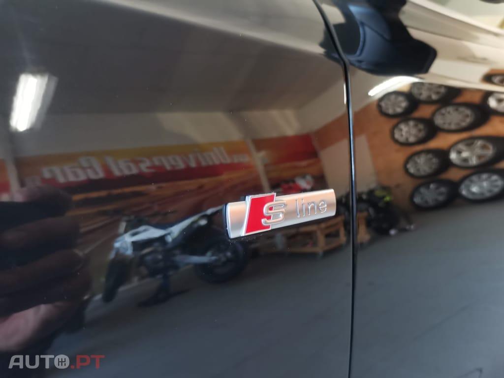 Audi A5 Cabrio 2.0 TDi S-line