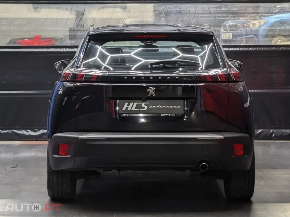 Peugeot 2008 1.5 BlueHDi Allure EAT8
