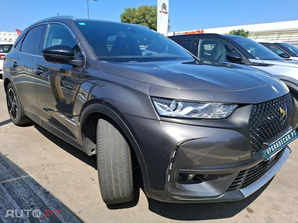 DS DS7 Crossback E-Tense Performance Line EAT8