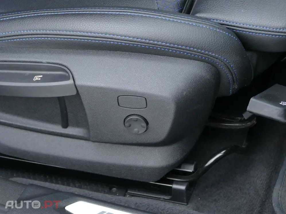BMW 216 d Pack Desportivo M