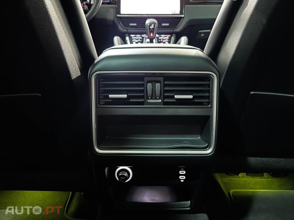 Porsche Cayenne E-Hybrid Platinum Edition