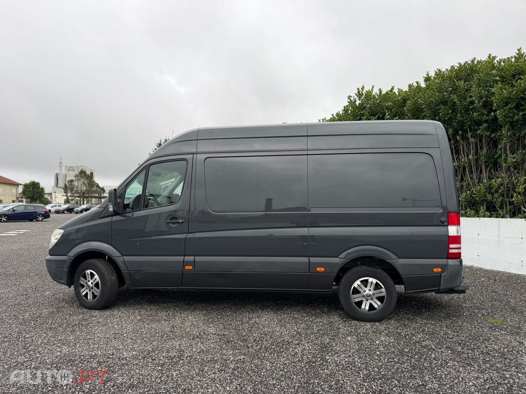 Mercedes-Benz Sprinter 213 CDI/32