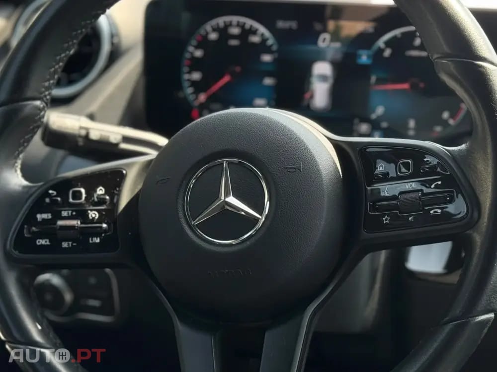 Mercedes-Benz GLA 200 d 4Matic 8G-DCT Special Edition