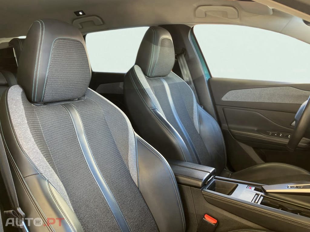 Peugeot 308 SW 1.6 Hybrid Allure e-EAT8