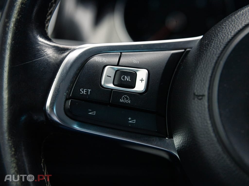 Volkswagen Golf 2.0 TDI GTD DSG