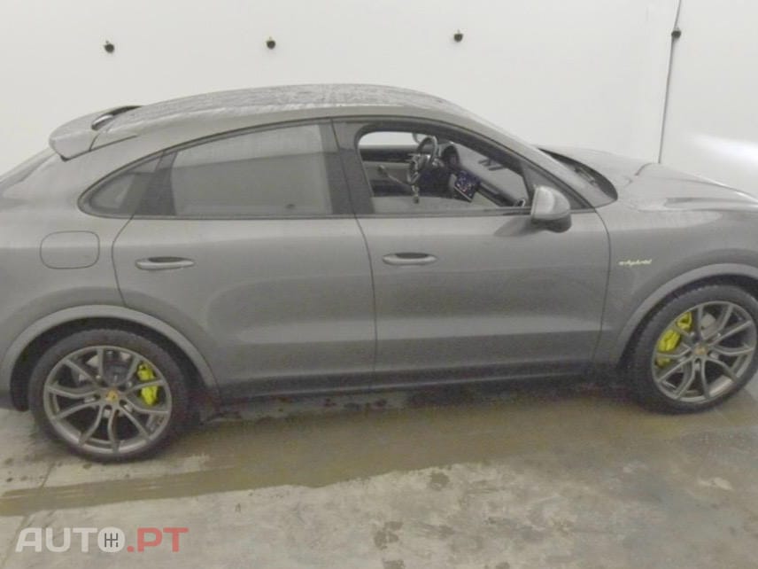 Porsche Cayenne E-Hybrid