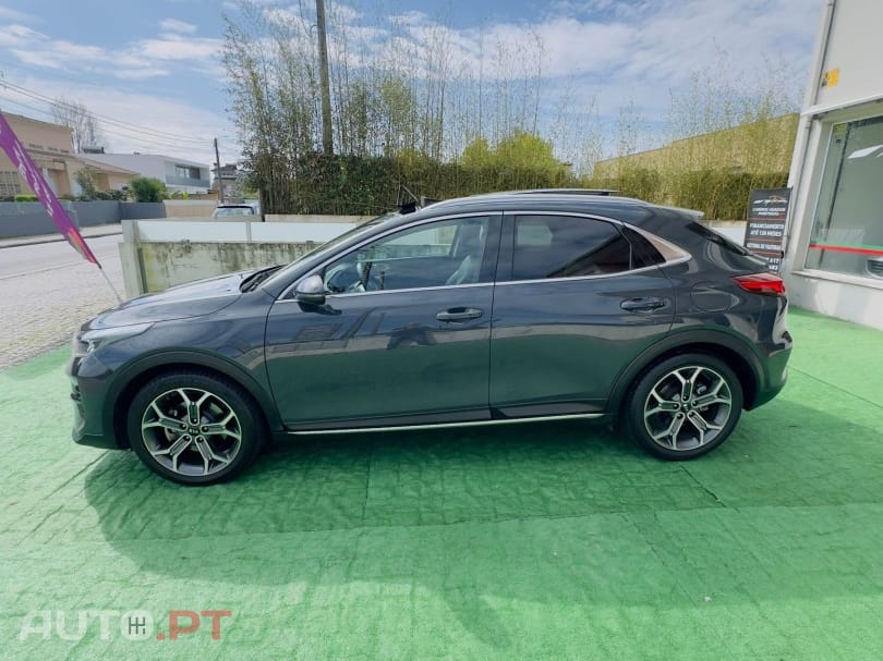 Kia Xceed 1.6 CRDi Tech+SRF 7DCT