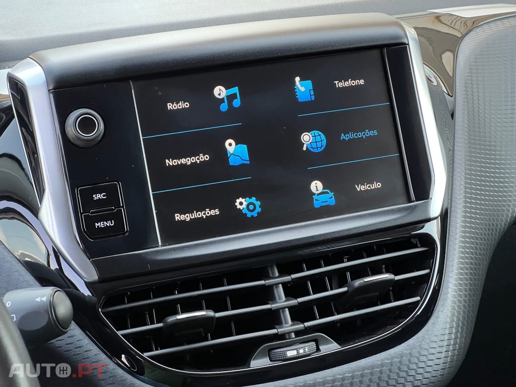 Peugeot 2008 1.5 BlueHDi Signature
