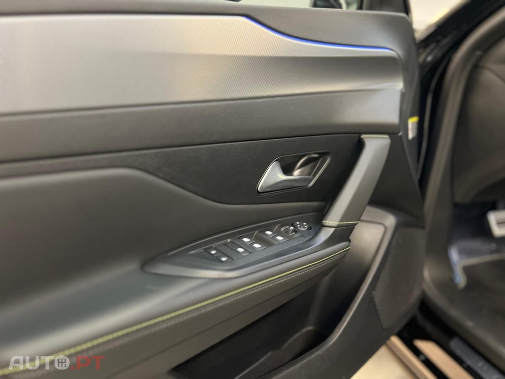 Peugeot 408 1.6 Hybrid GT e-DCS7