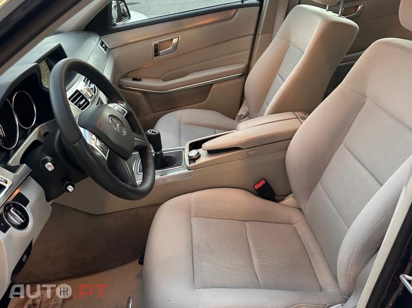 Mercedes-Benz E 220 CDI