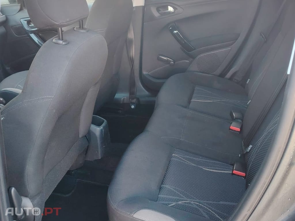 Peugeot 208 1.4 HDi Active
