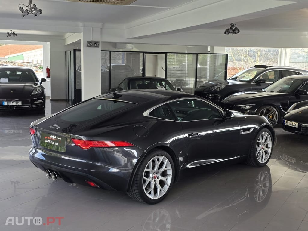 Jaguar F-Type 3.0 V6 S/C Auto