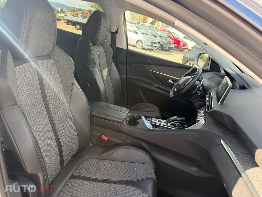 Peugeot 3008 1.6 BlueHDi Allure EAT6
