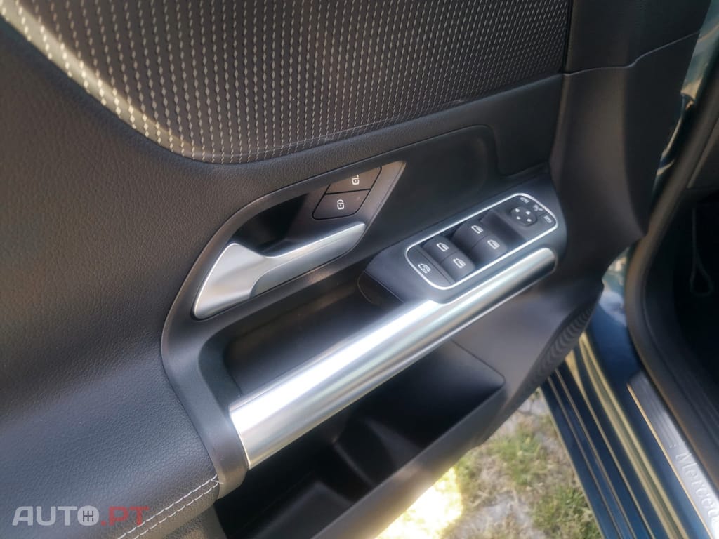 Mercedes-Benz B 180 Progressive Auto