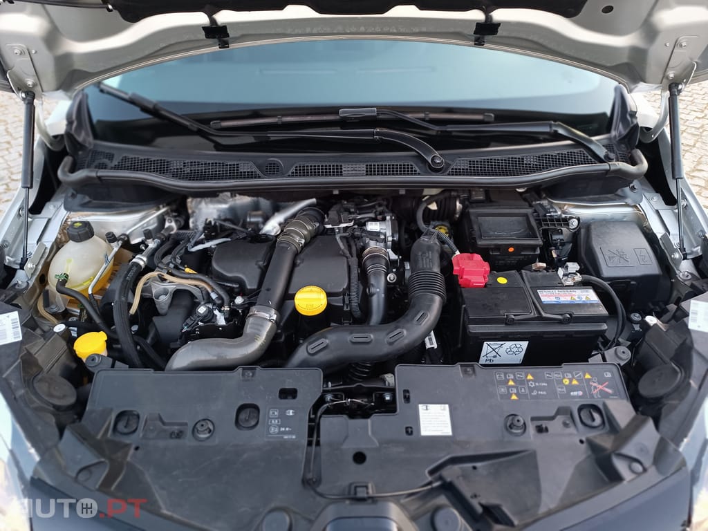 Renault Captur 1.5 dCi Exclusive EDC - 2.900 Km´s