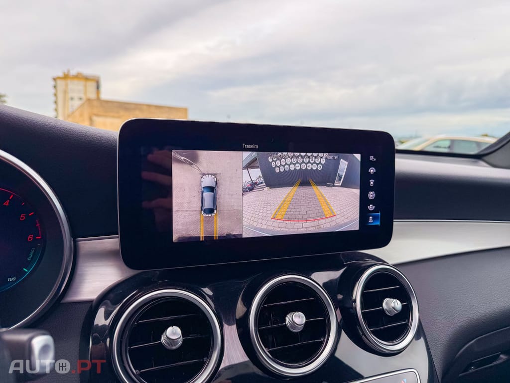 Mercedes-Benz GLC 300 de Coupe 4Matic 9G-TRONIC AMG Line