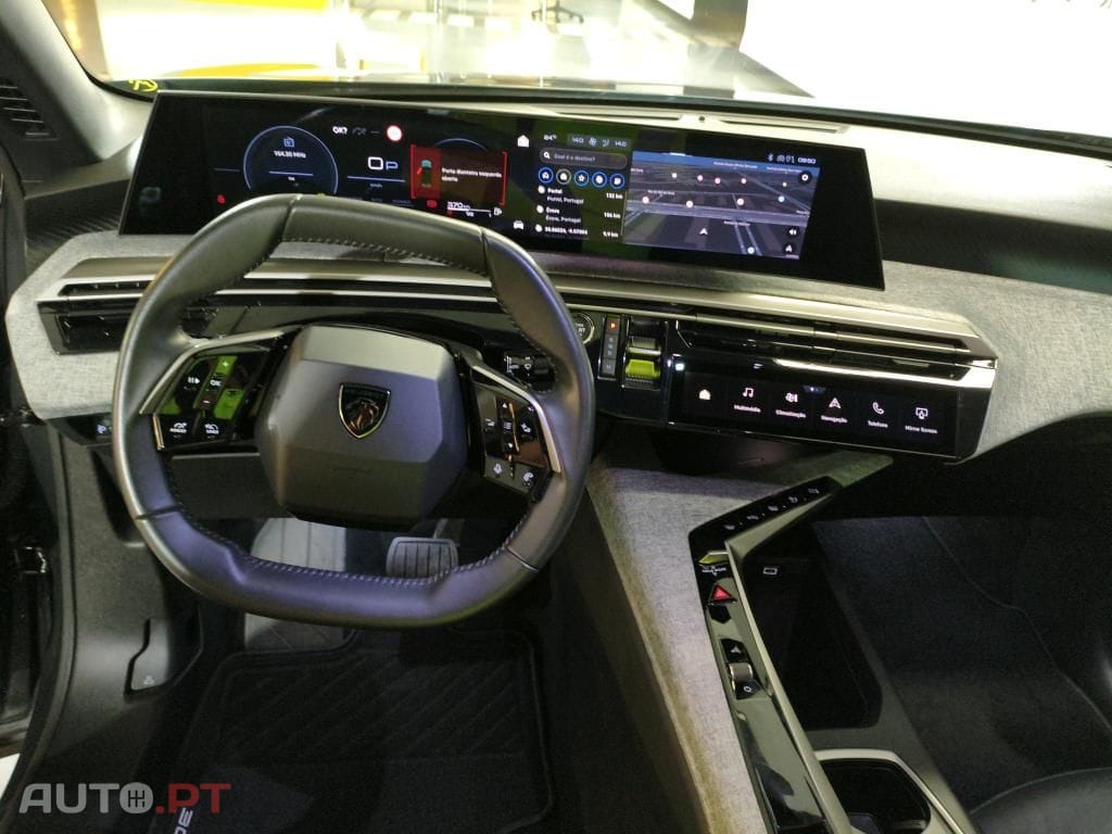 Peugeot 3008 1.2 Hybrid Allure e-DCS6