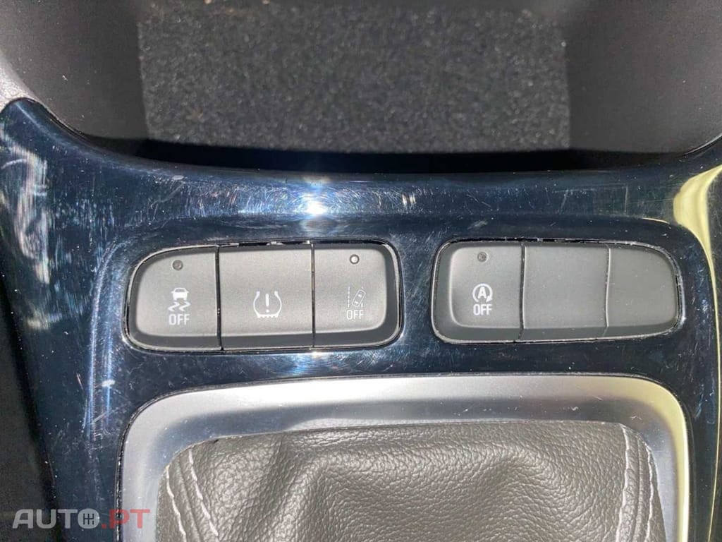 Opel Crossland  1.2 T Design Tech