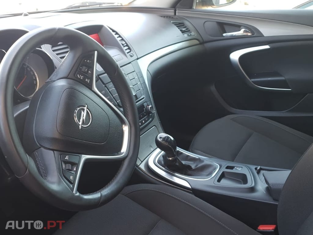 Opel Insignia 2.0 CDTi Edition ecoFLEX