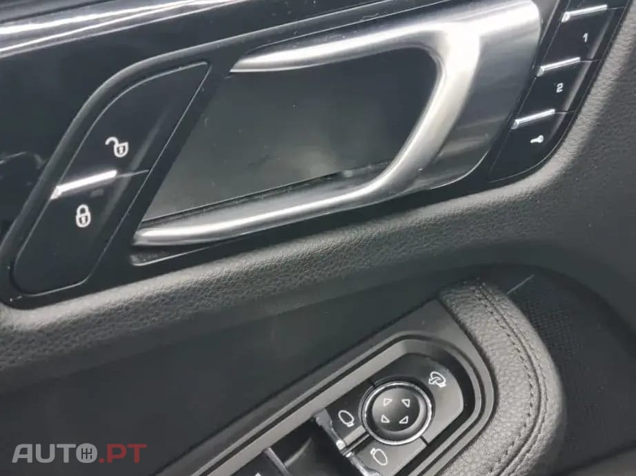 Porsche Macan PDK