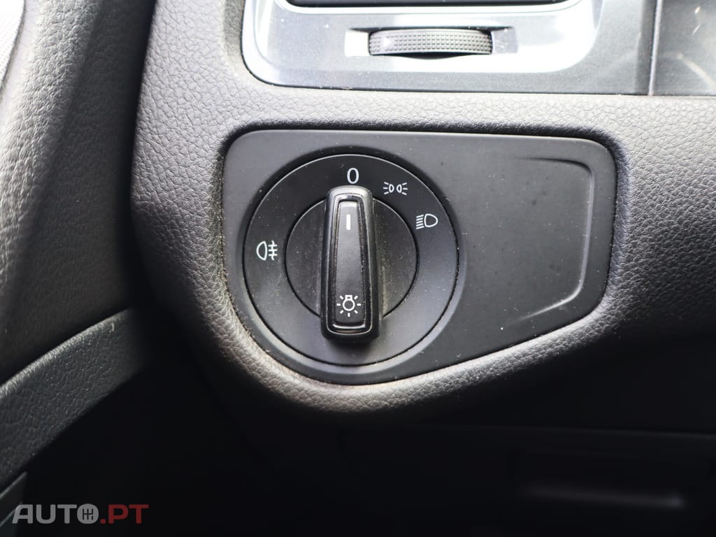 Volkswagen Golf 1.6 TDI Confortline