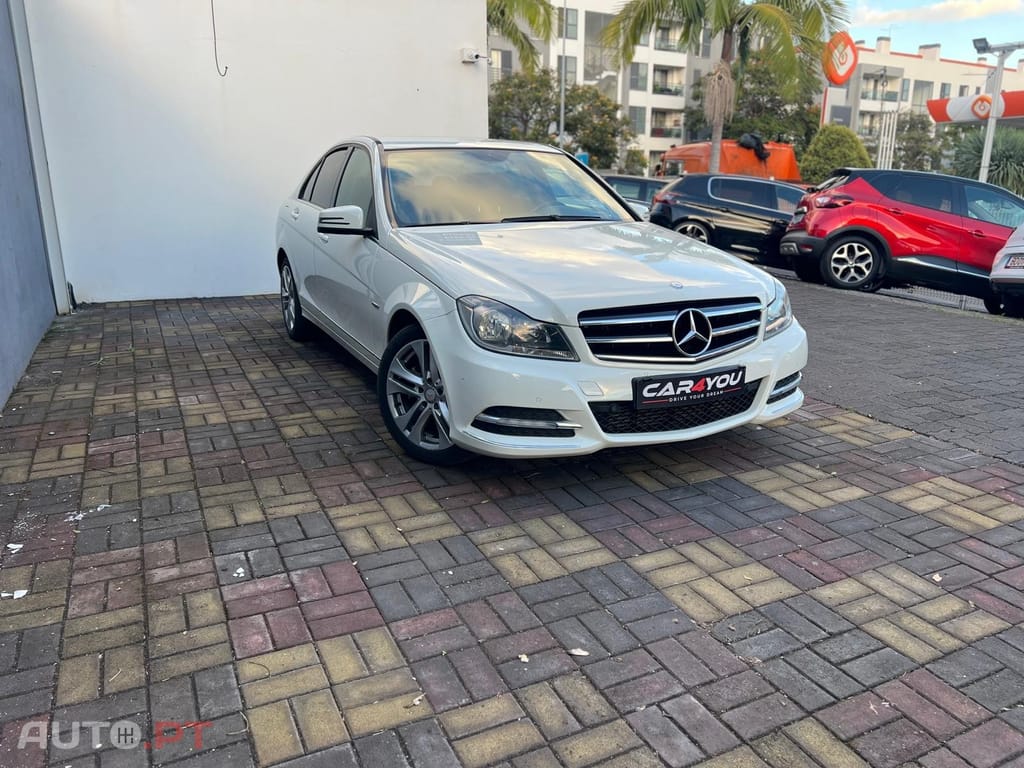 Mercedes-Benz C 220 CDi Avantgarde BlueEfficiency Aut.