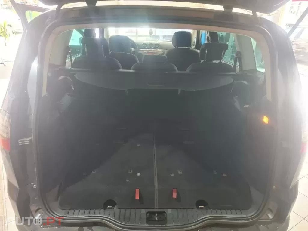 Ford S-Max 1.8 TDCi Titanium 7L