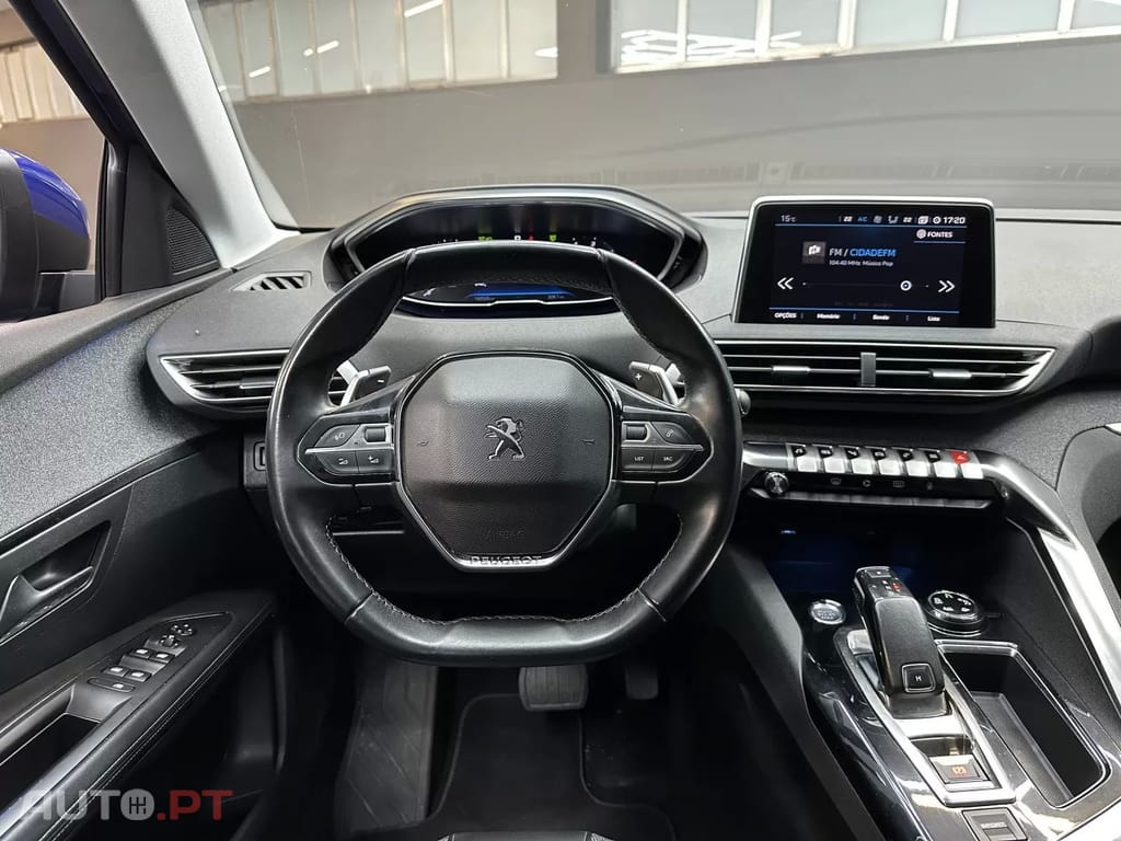 Peugeot 3008 1.5 BlueHDi Allure — fotografia 16
