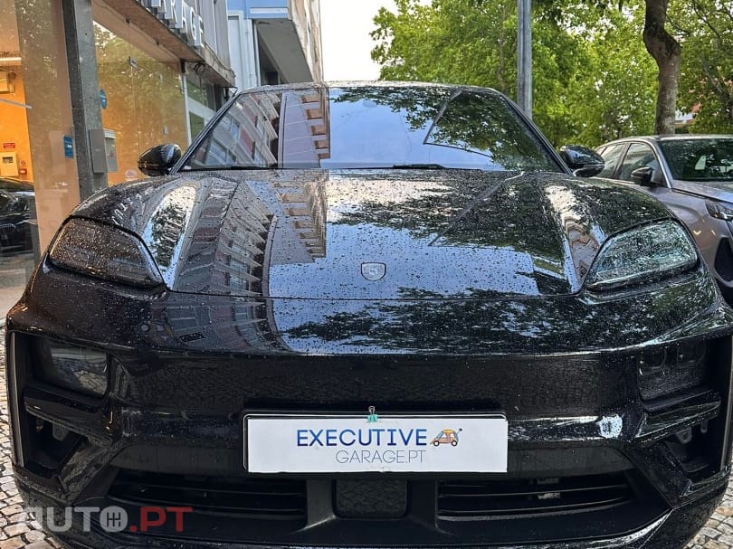 Porsche Macan Electric Turbo