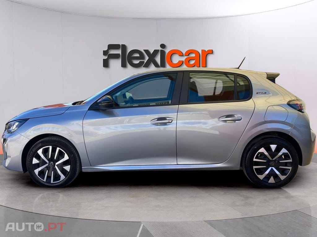 Peugeot 208 1.2 Hybrid Style e-DCS6