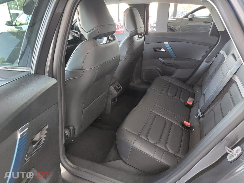 Citroen e-C4 50 kWh Shine Pack
