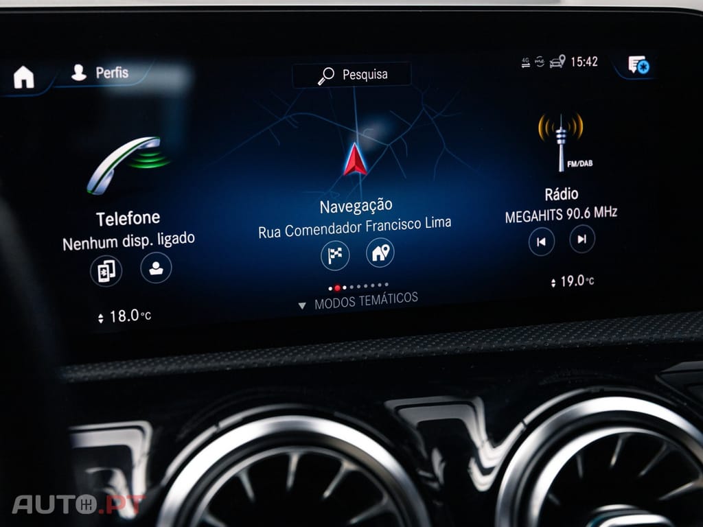 Mercedes-Benz CLA 250 e Shooting Brake AMG Line