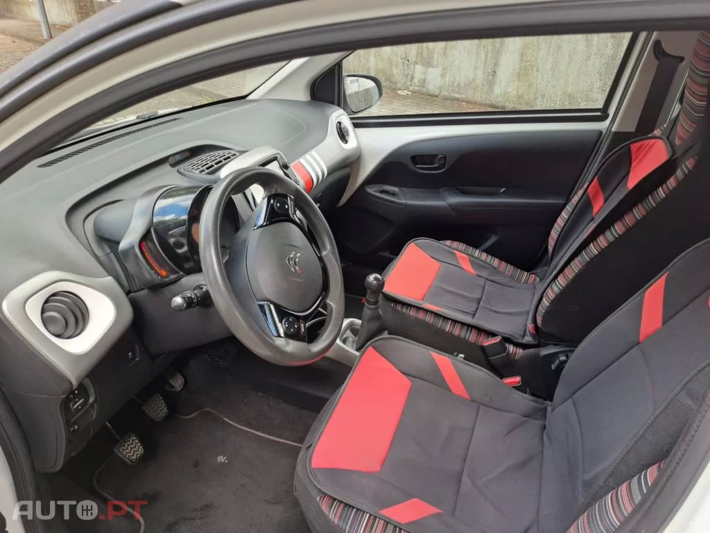 Citroen C1 1.2 VTi Shine
