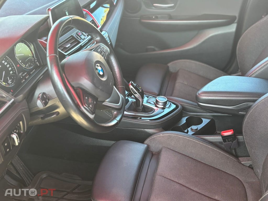 BMW 216 d 7L Line Sport Auto