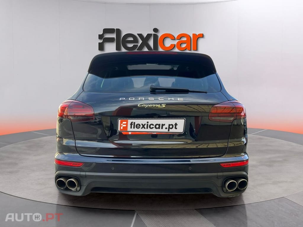 Porsche Cayenne S E-Hybrid