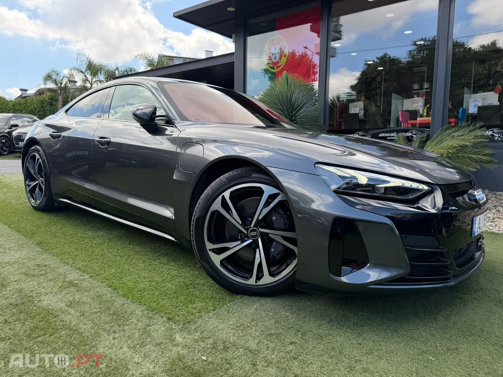 Audi E-Tron GT quattro