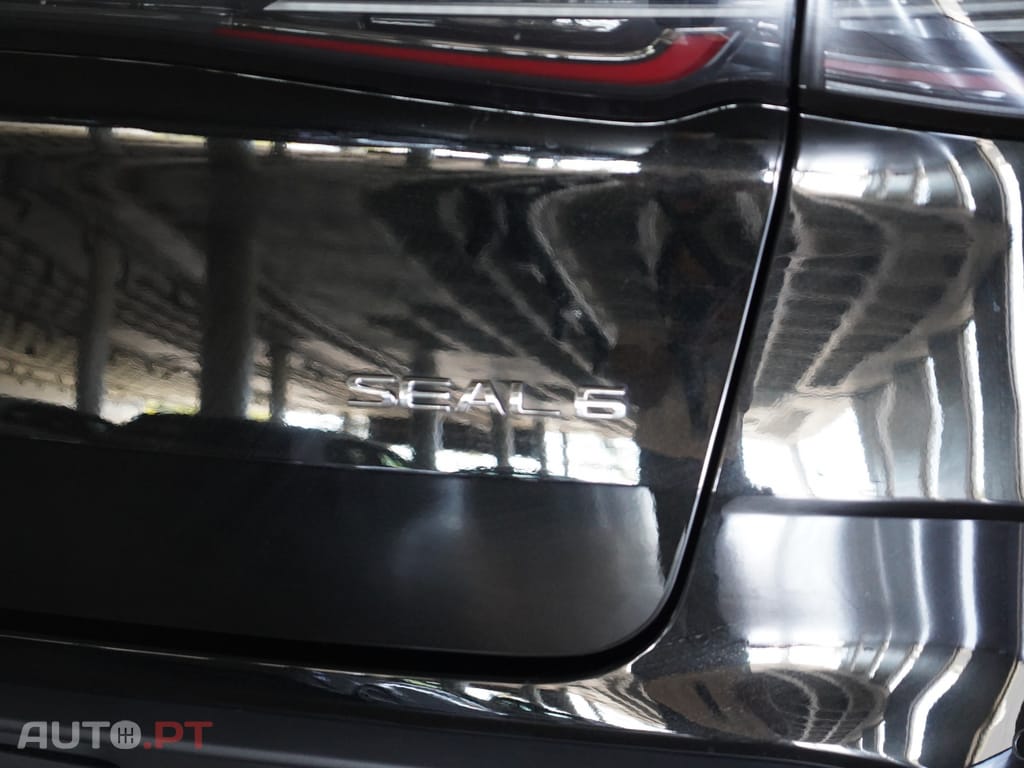 BYD Seal 6 1.5 DM-i Touring Comfort