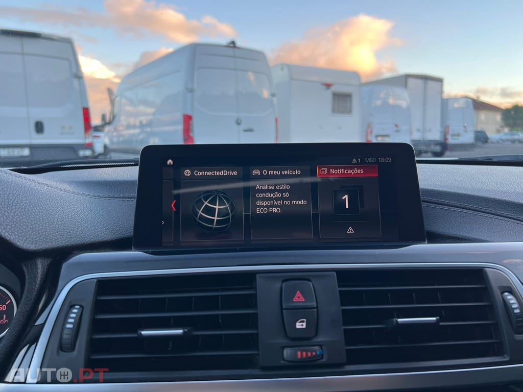 BMW 320 d Touring Pack M Auto