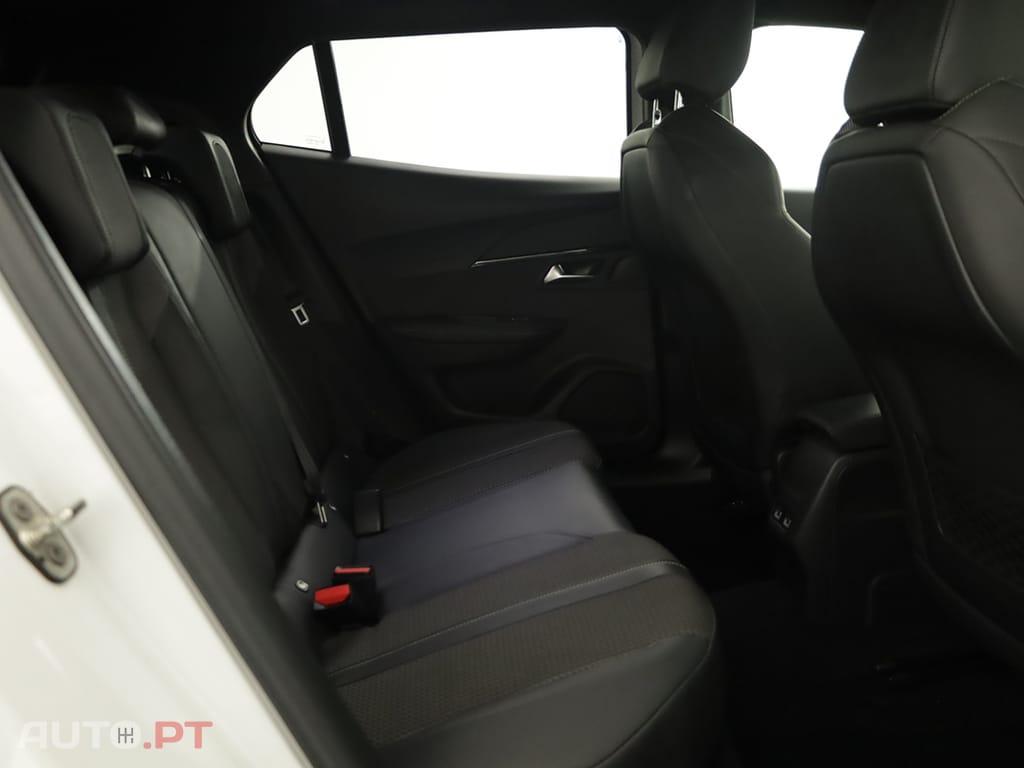 Peugeot 2008 2008 1.2 PureTech GT EAT8