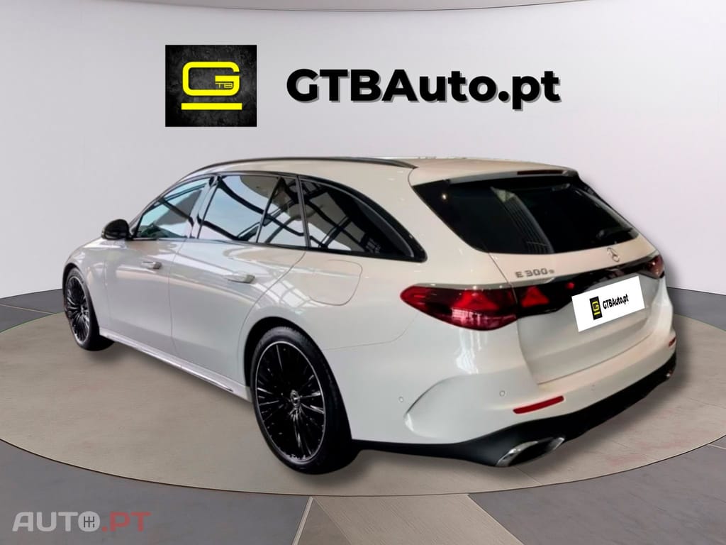 Mercedes-Benz E 300 I.V.A DEDUTIVEL e AMG-Line