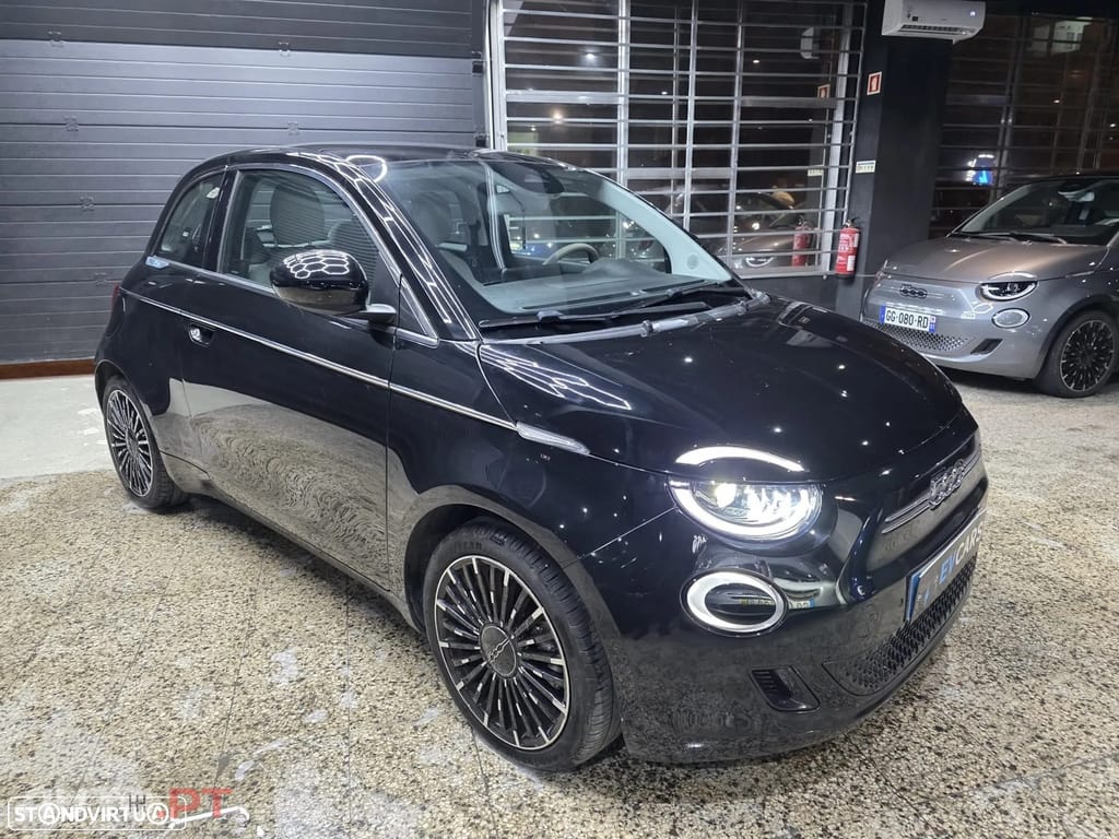 Fiat 500e La Prima