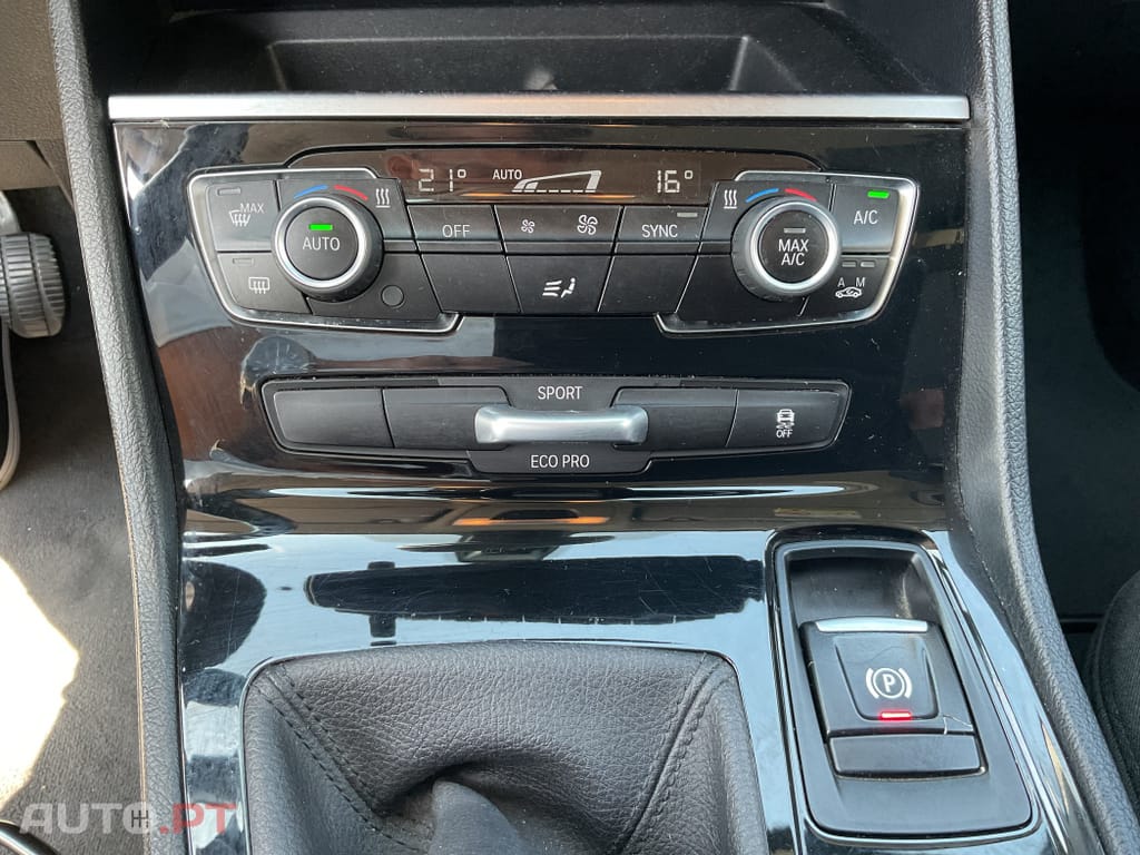 BMW 216 d