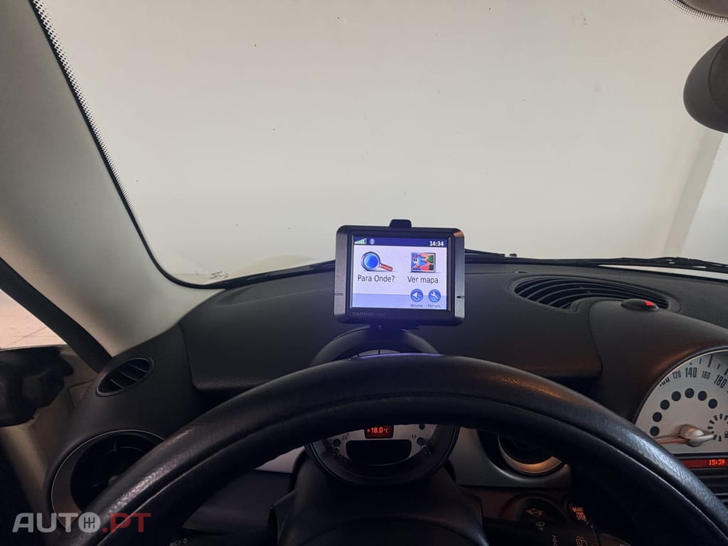 MINI Cooper One 1.6 Minimalist