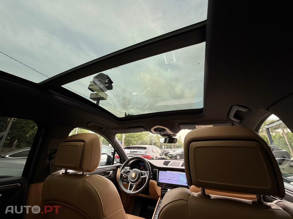 Porsche Macan PDK