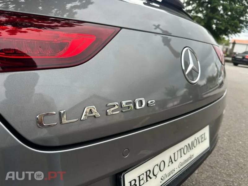 Mercedes-Benz CLA 250 e AMG Line