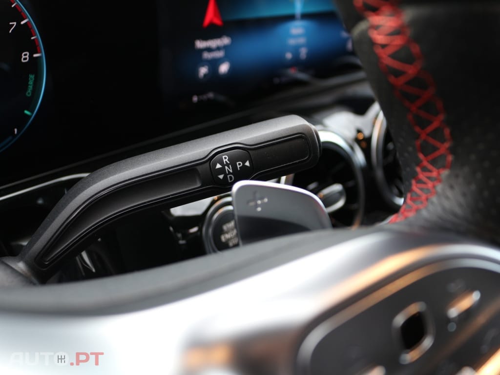 Mercedes-Benz GLA 250 e AMG Line